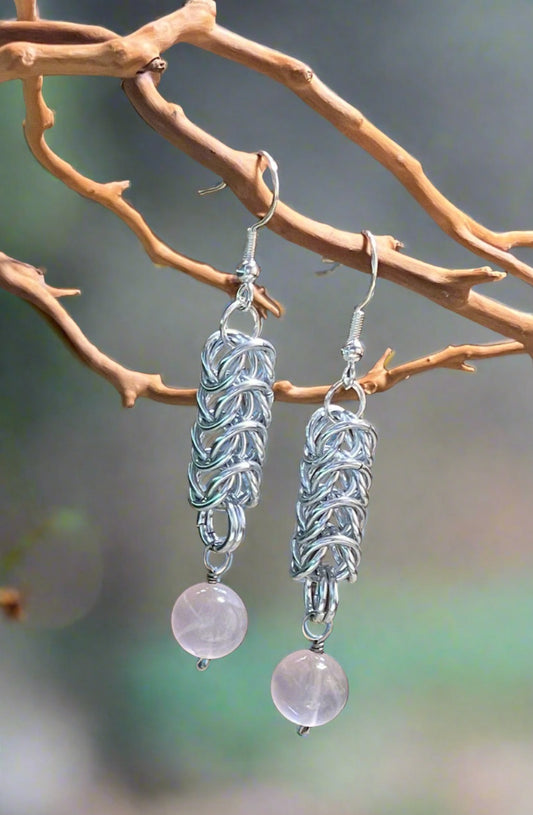 Aluminum rings with rose quartz beads