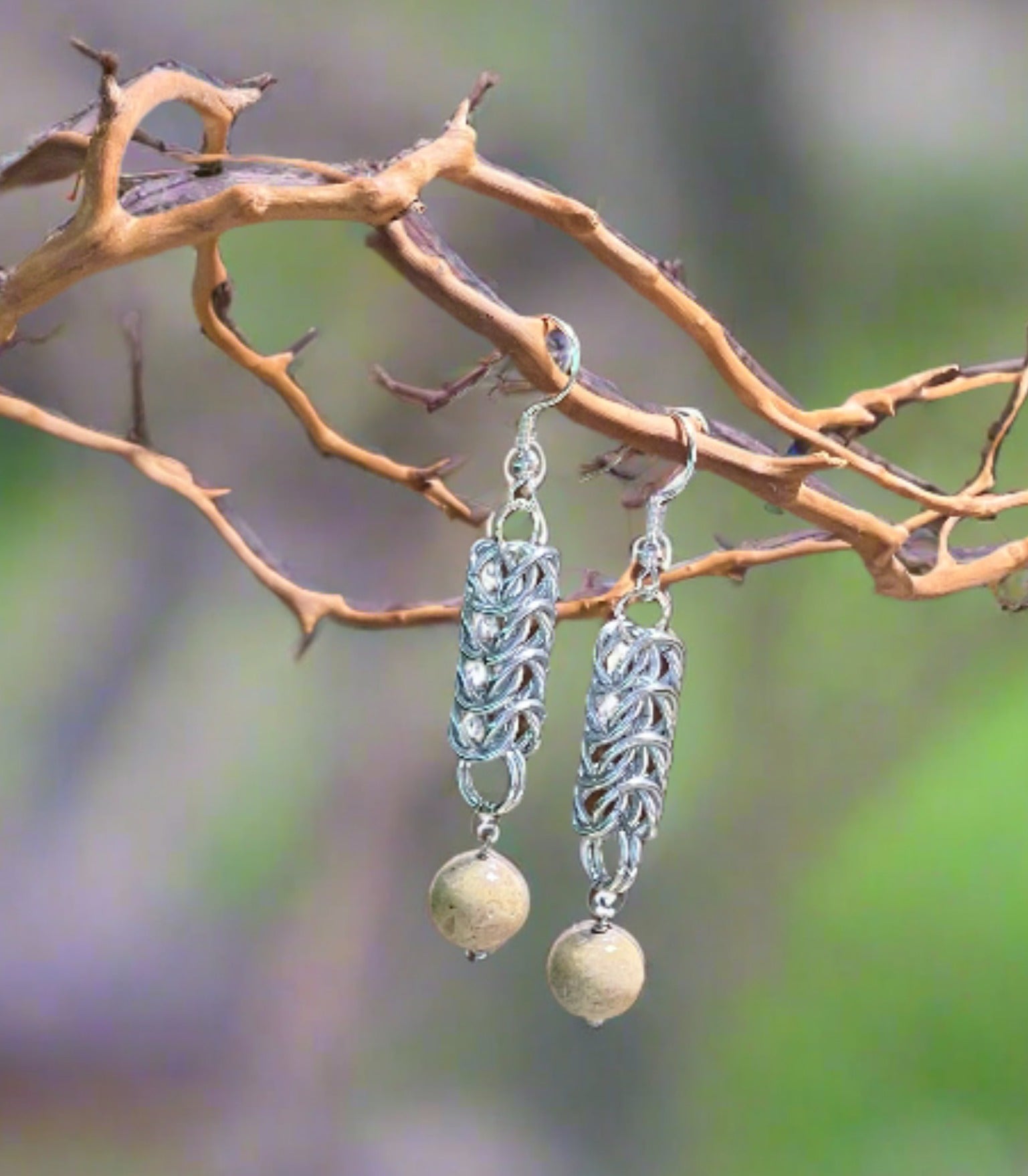 Aluminum rings with sandstone bead