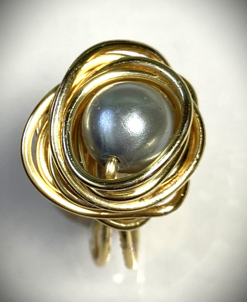 Solitaire Light Gray Faux Pearl