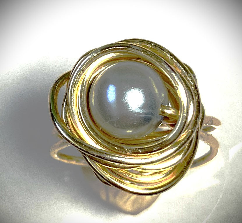 Solitaire Light Gray Faux Pearl