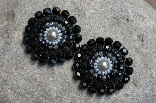 Midnight Pearl Radiance Stud Earrings